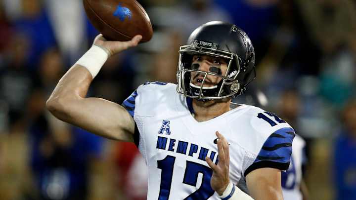 Lynch's career day leads No. 18 Memphis past Tulsa 66-42 Lynch's career day leads No. 18 Memphis past Tulsa 66-42