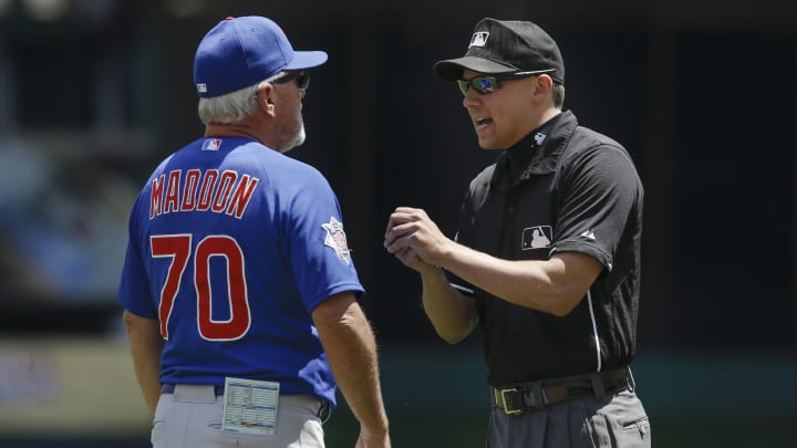 Teagarden's hit leads Cubs to 6-5 win over Reds and DH split