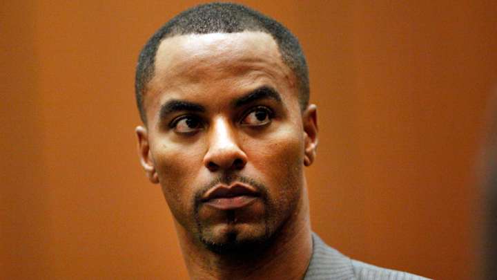 Darren Sharper pleads guilty to drugging women with intent to rape