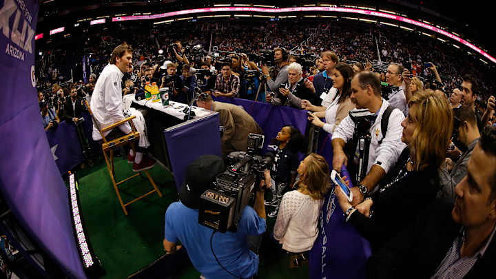Jerod Mayo's daughter steals spotlight during Media Day Jerod Mayo's daughter steals spotlight during Media Day