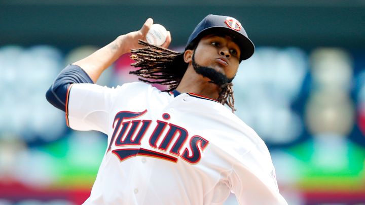 Santana sharp at home in Twins' win