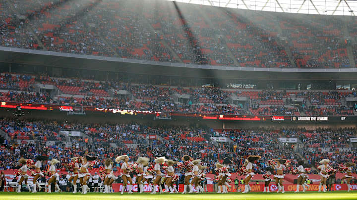 NFL agrees to play regular-season games at Twickenham