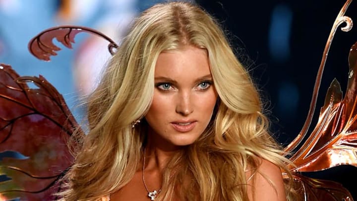 Tuesday's P.M. Hot Clicks: Elsa Hosk; Russell Westbrook on NBA Live 16