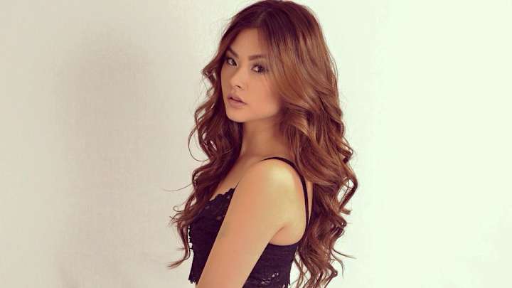 Monday's P.M. Hot Clicks: Molly Truong; Classic Baseball Photos