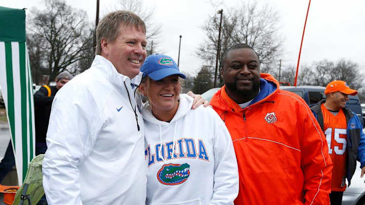 Jim McElwain tailgates with fans before Birmingham Bowl
