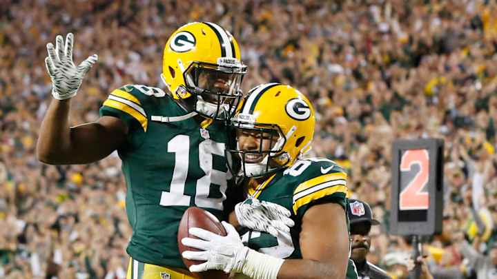 Rodgers throws for 2 TDs, Packers beat Seahawks 27-17 Rodgers throws for 2 TDs, Packers beat Seahawks 27-17