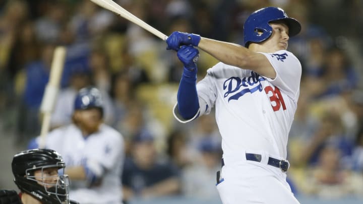 Pederson, Turner homer in Dodgers' 6-4 win over D-Backs