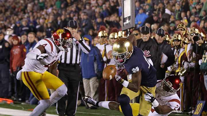 Prosise leads No. 14 Notre Dame to 41-31 win over USC Prosise leads No. 14 Notre Dame to 41-31 win over USC