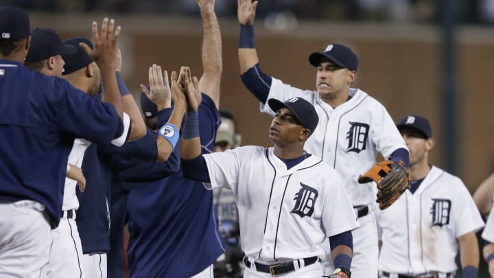 Tigers hold on in 9th, beat White Sox 5-4 Tigers hold on in 9th, beat White Sox 5-4