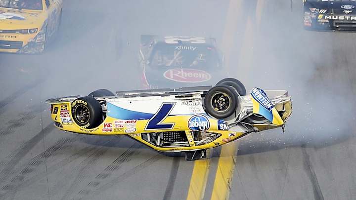 Wacky Sports Photos of the Week (through Feb. 24)