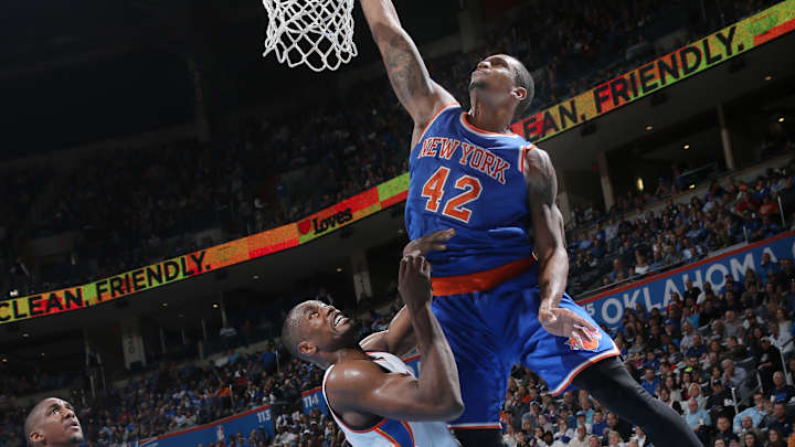 Anthony scores 25 as Knicks hold off Thunder, 93-90
