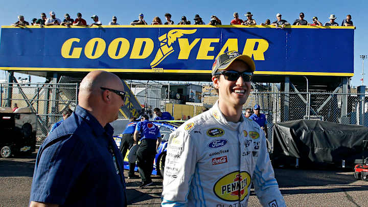 It's every man for himself in dash to make NASCAR title race