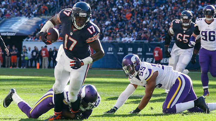 Bears WR Alshon Jeffery placed on injured reserve