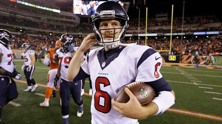 Texans QB Brian Hoyer ruled out, T.J. Yates to start vs. Jets
