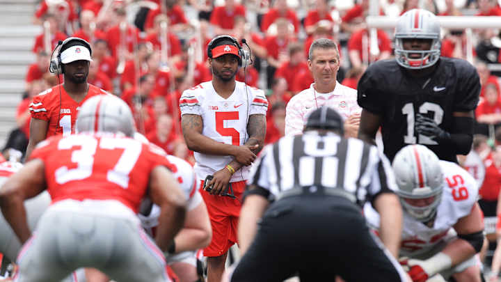 Urban Meyer reiterates Braxton Miller will remain at Ohio State