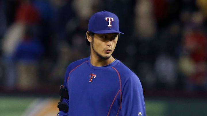 Darvish out of brace, feeling 'positive' after elbow surgery