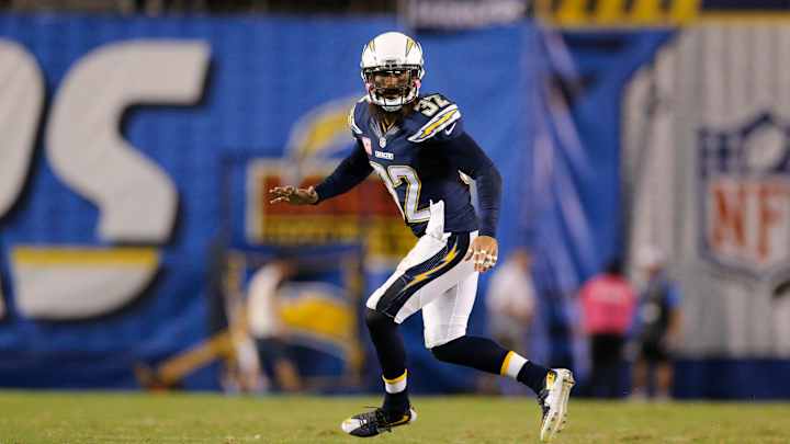 Report: San Diego Chargers place S Eric Weddle on injured reserve