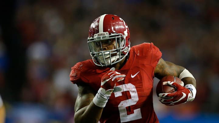 RB Derrick Henry, QB Deshaun Watson headline CFB award winners RB Derrick Henry, QB Deshaun Watson headline CFB award winners