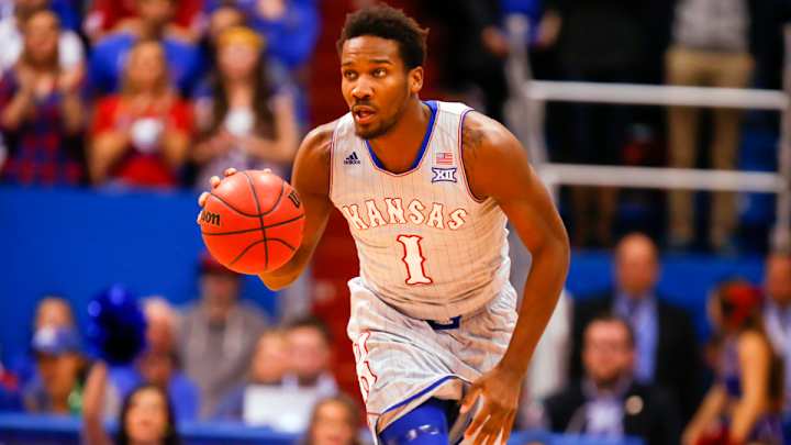Kansas guard Wayne Selden Jr. returning for junior season