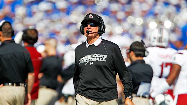 Putting with Steve Spurrier: South Carolina's coach talks about 2015