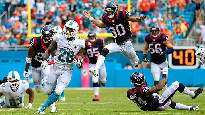 Risers/Sliders: Miller, Tannehill trending up with new coach in Miami