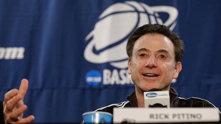 Louisville extends Rick Pitino's contract to 2025-26 season