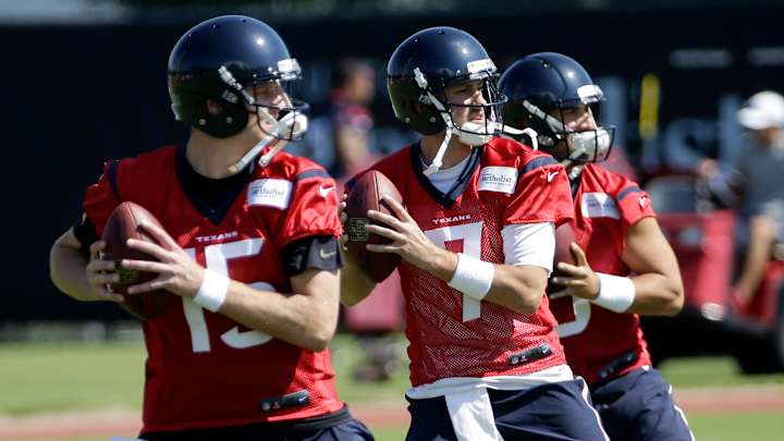 O'Brien keeps QB controversy in Houston going O'Brien keeps QB controversy in Houston going