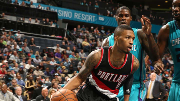 Hornets hold off Trail Blazers 106-94