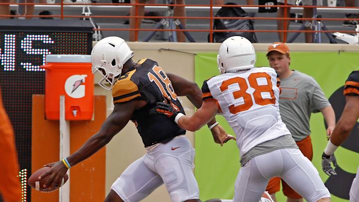 Swoopes still the starter at QB after Texas wraps spring