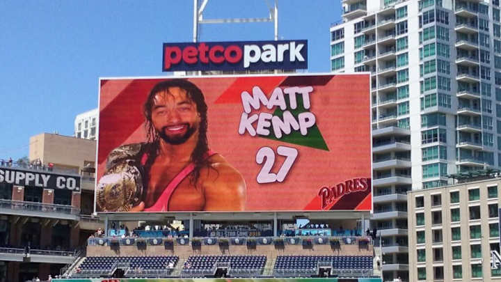 Padres go old-school wrestling for player intros