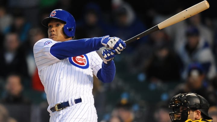 Bat from Cubs' Addison Russell injures fan in Wrigley Field stands
