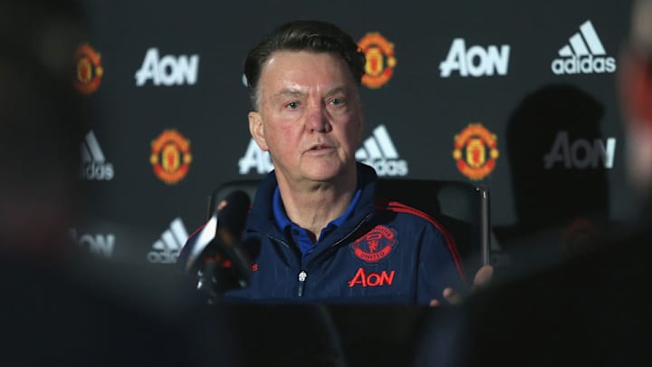 Watch: Louis van Gaal exits press conference after five minutes