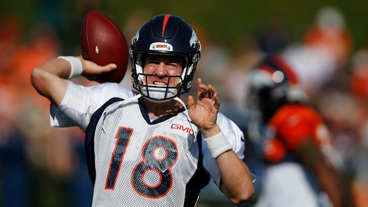 Manning to make preseason debut Saturday night