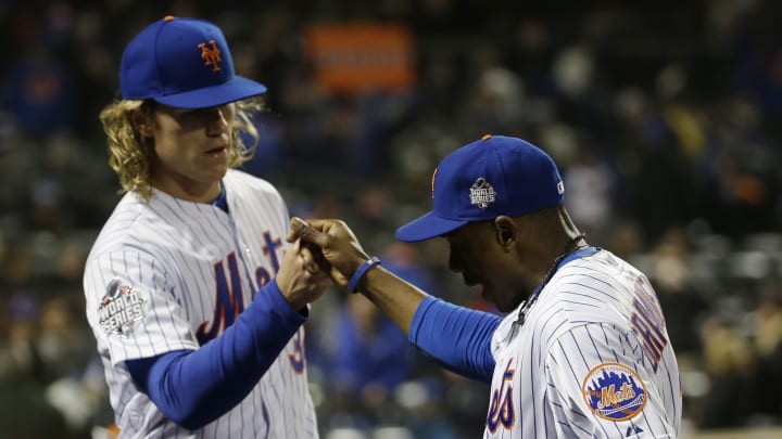 Thor rules: Syndergaard rights Mets, beats Royals 9-3