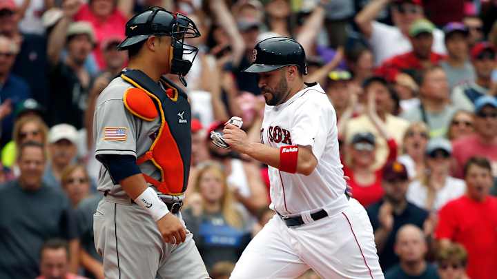 Buchholz tosses complete game, Red Sox beat Astros 6-1