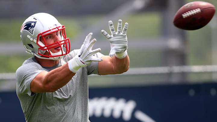 Q&A: Rob Gronkowski talks training, his role in Entourage and much more