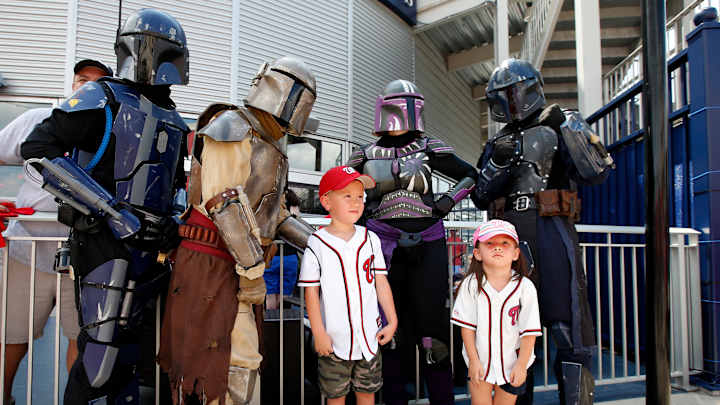 Watch: Nationals Presidents race around field as Star Wars characters