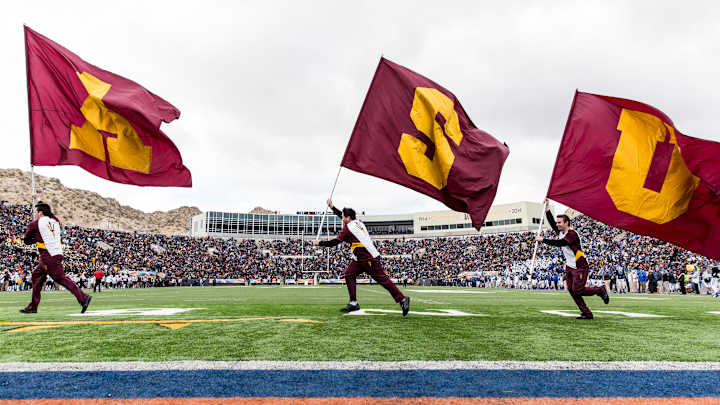Arizona State dismisses touted JC transfer linebacker Davon Durant Arizona State dismisses touted JC transfer linebacker Davon Durant