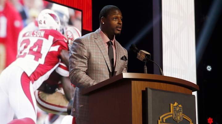 Cardinals trade down, take DE Golden with 2nd-round pick