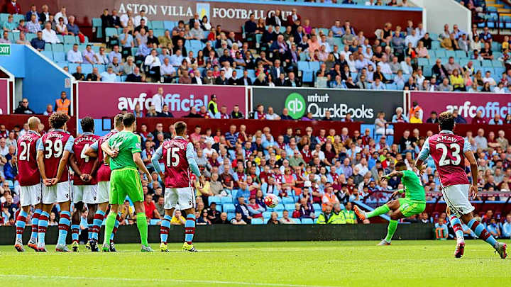 Watch: Yann M'Vila gives Sunderland the lead on fantastic free kick