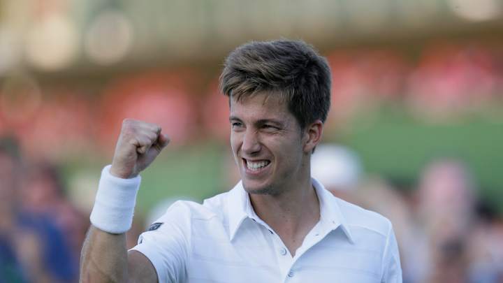 Bedene upsets Bautista Agut  to reach Hamburg quarterfinals