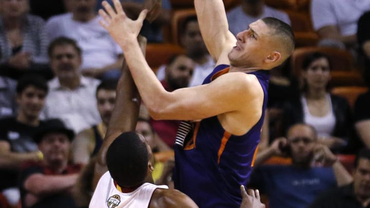 Hassan Whiteside, Alex Len fined after Monday's fight Hassan Whiteside, Alex Len fined after Monday's fight