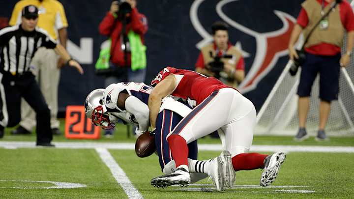 Patriots safety Devin McCourty leaves game with ankle injury Patriots safety Devin McCourty leaves game with ankle injury