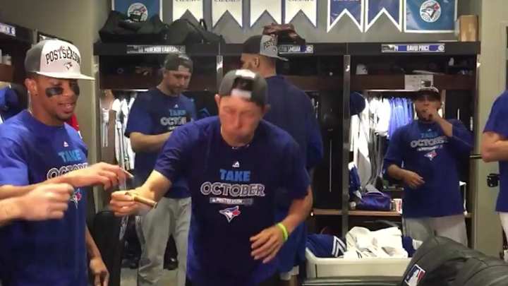 Watch: Blue Jays’ Munenori Kawasaki inhales victory cigar, chokes Watch: Blue Jays’ Munenori Kawasaki inhales victory cigar, chokes