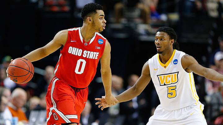 Ohio State's D'Angelo Russell bleeds after taking elbow shot to face Ohio State's D'Angelo Russell bleeds after taking elbow shot to face