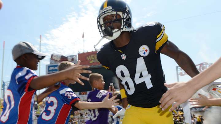 Reports: Steelers restructure contracts, make cap space Reports: Steelers restructure contracts, make cap space