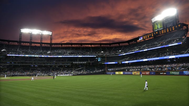 Harvey dominant, Mets stay on roll with 4-0 win over Rockies