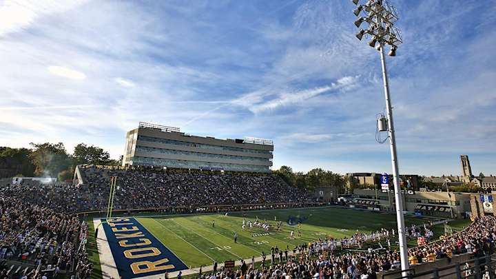 Toledo RBs coach Johnson retained, Ohio Dominican's Ciccone joins staff Toledo RBs coach Johnson retained, Ohio Dominican's Ciccone joins staff