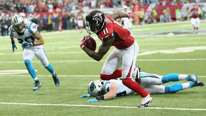 Panthers’ unbeaten streak ends with 20–13 loss to Falcons Panthers’ unbeaten streak ends with 20–13 loss to Falcons