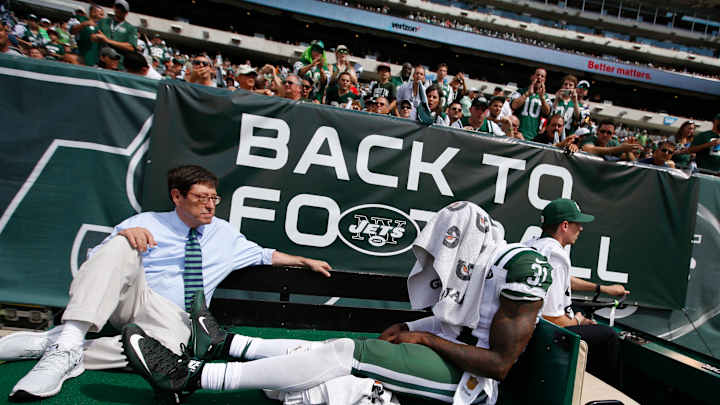 Cromartie doesn't want to rush back, possibly hurt Jets